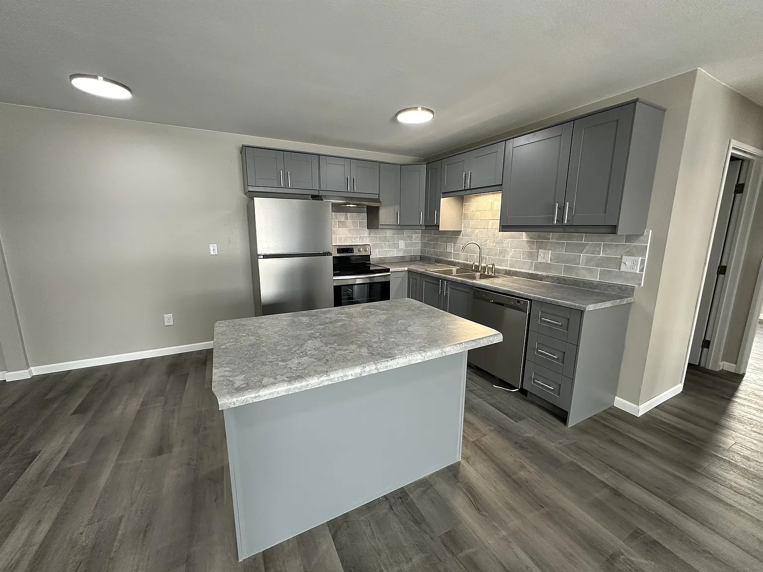 310 McKinley Street — Photo 2