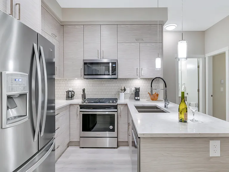 2120 Gladwin Rd #411 — Photo 5