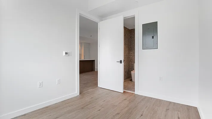 Rented by Nooklyn NYC LLC | media 41