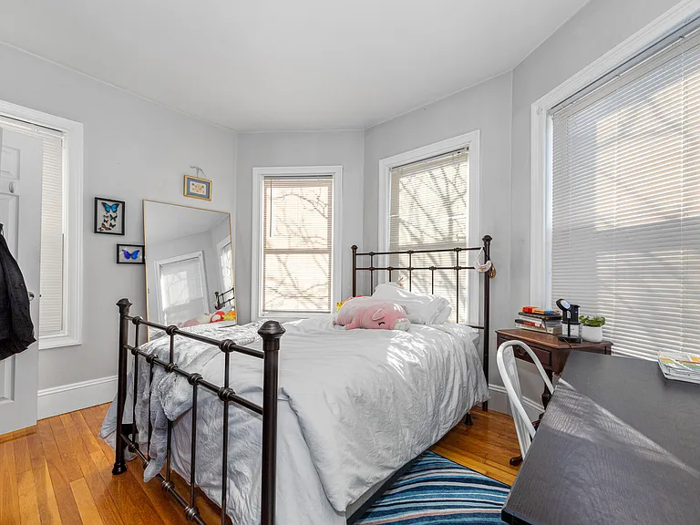 226 Calumet St #2X — Photo 6