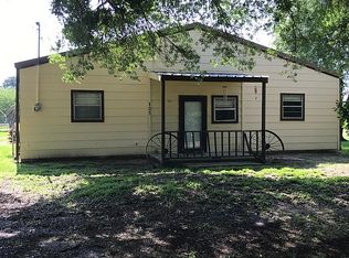 125 Thomas Rd, Magnolia, TX 77355