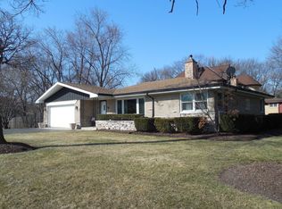 304 Sunnyside Ave, Wood Dale, IL 60191
