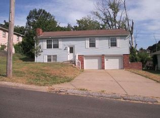 7624 E 75th St, Kansas City, MO 64138
