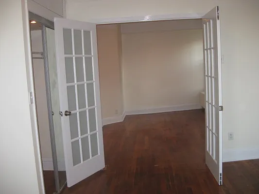 Rented by J Misrahi Realty Corp | media 5