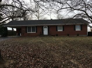 626 Pleasant Hill Dr, Harrodsburg, KY 40330