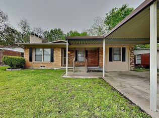 1526 Andrew St, Mesquite, TX 75149