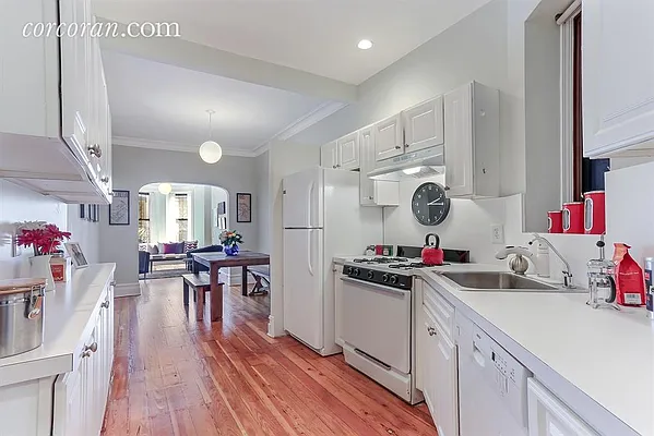 Sold by Corcoran | media 6