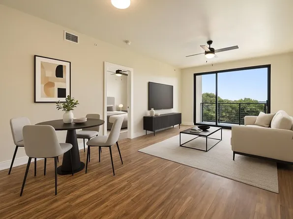 3016 Guadalupe St APT 303, Austin, TX 78705