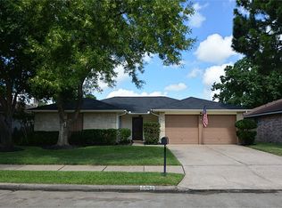 7323 Crystalglen Ln, Houston, TX 77095