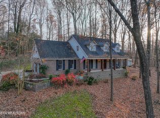 103 Windsong Ln, Oak Ridge, TN 37830