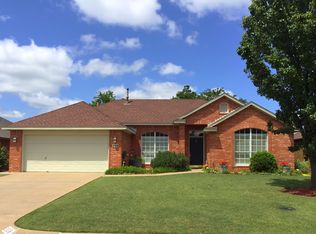 208 S Abbey Ln, Stillwater, OK 74074