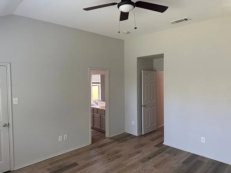 5212 Blackwood Dr — Photo 13