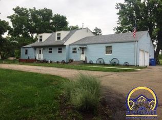 7727 SW 10th Ave, Topeka, KS 66615