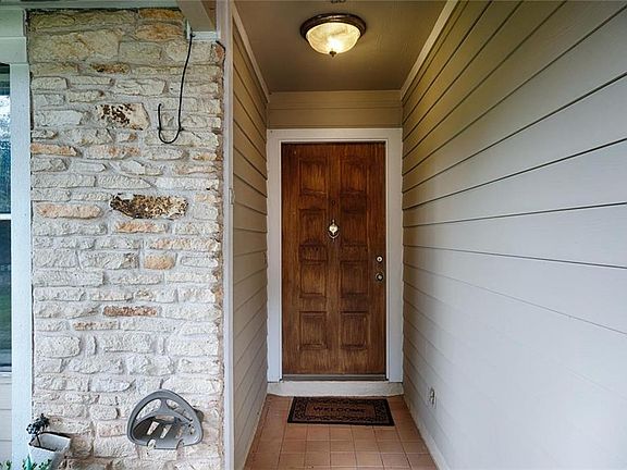 4th image of 1700 Golden Vista Dr