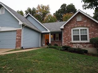 925 Laws Ct, Valley Park, MO