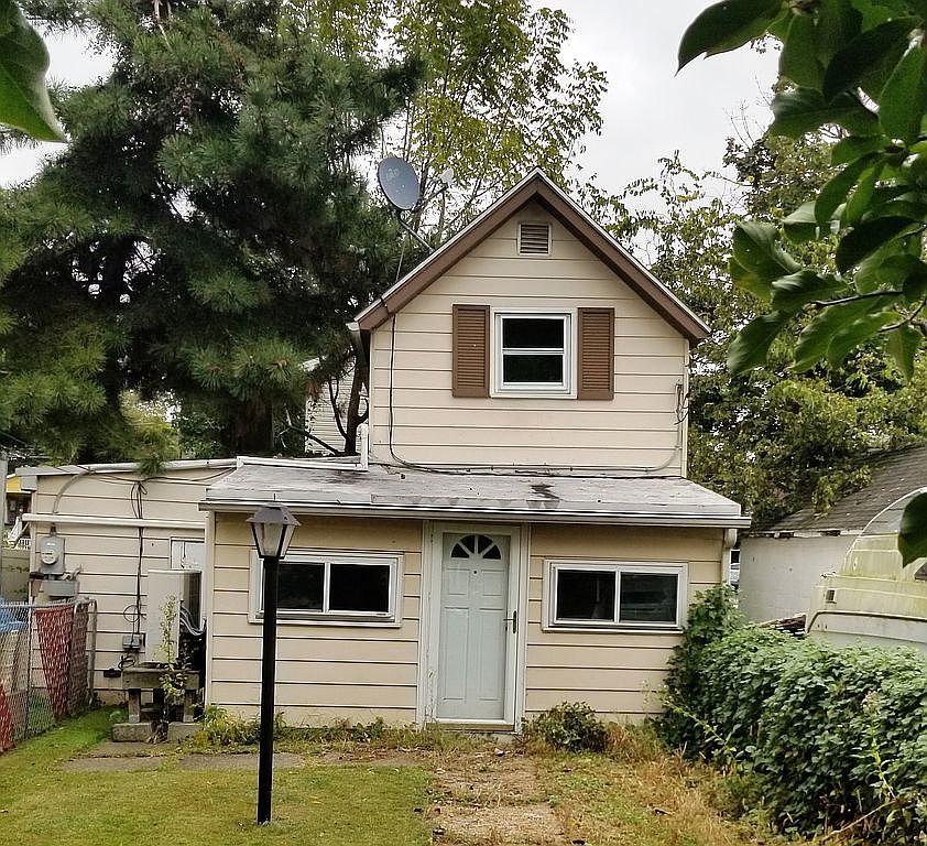 124 Lagrange Ave, Essington, PA 19029 Zillow