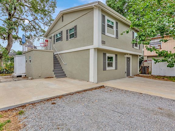 3rd image of 2223 Gordon St APT A