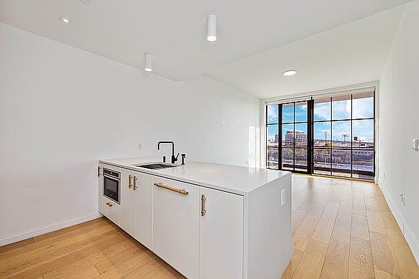 1st image of 22-18 Jackson Ave #710