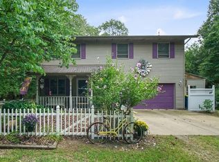 18915 12b Rd, Culver, IN 46511