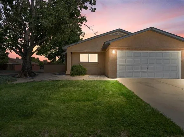 3020 Chimayo Meadows Dr NE, Rio Rancho, NM 87144