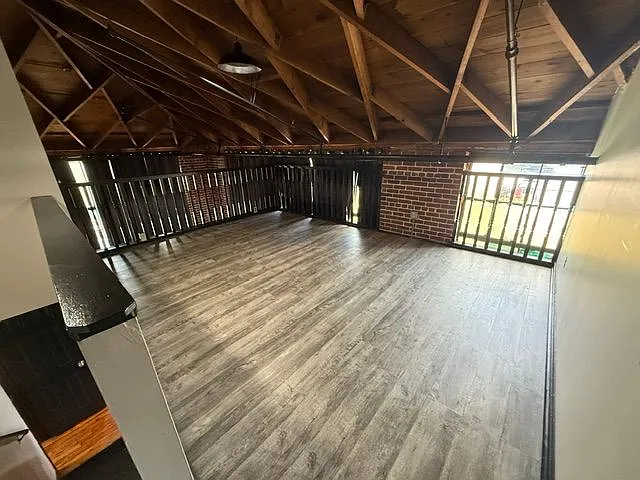 1 bed, 1.0 bath, 547 sqft, $900 — Photo 19