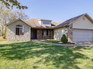 523 S Bernier Ave, Springfield, MO 65802