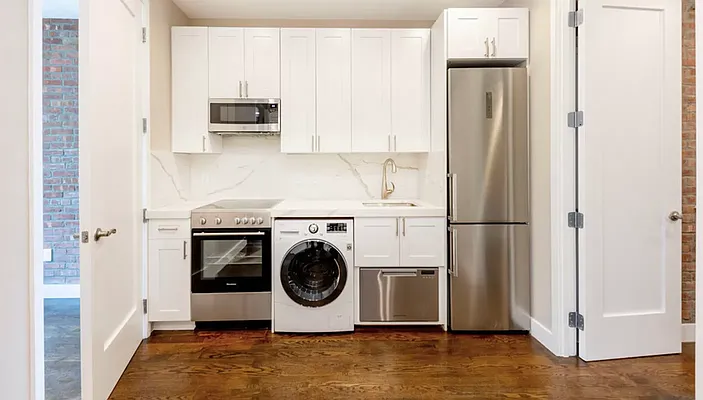 Rented by Douglas Elliman | media 15