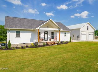 34 Martin Alexander Rd, Trenton, TN 38382