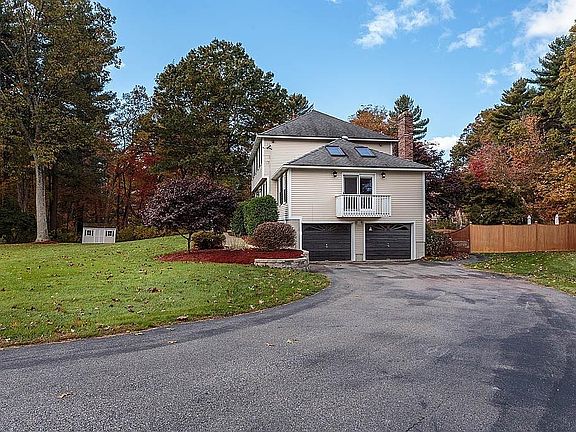 2nd image of 50 Sandalwood Cir