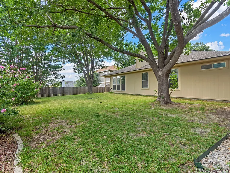 128 Shawnee Trl — Photo 44