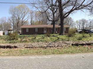 1525 Friendly Chapel Rd, Greensboro, NC 27406