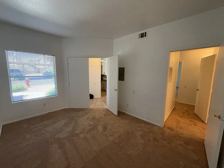 5125 W Reno Ave #1076 — Photo 2