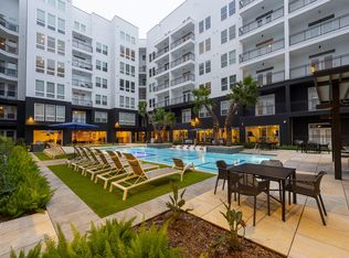 611 Shepherd, Houston, TX 77007