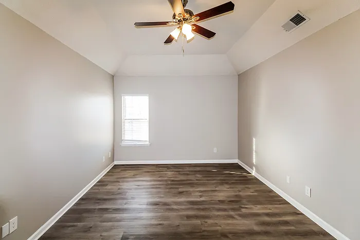 5330 Sea Horse Dr — Photo 10