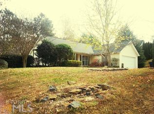 5082 Limerick Ln, Flowery Branch, GA 30542