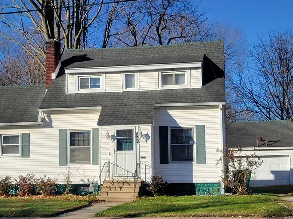 112 N Lincoln Ave, Three Rivers, MI 49093