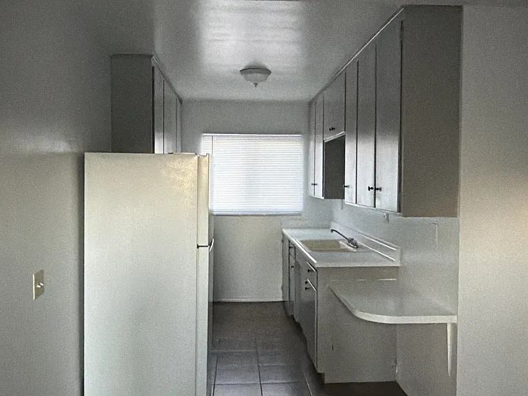 4623 Olivewood Ave #9 — Photo 5