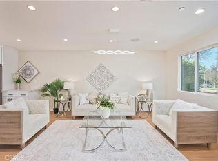 17506 Bullock St, Encino, CA 91316