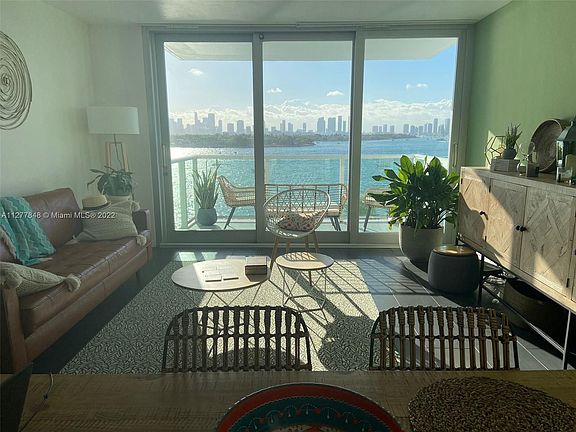 3rd image of 1000 West Ave APT 617