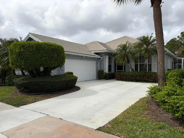 284 NW Bentley Circle, Port St Lucie, FL 34986