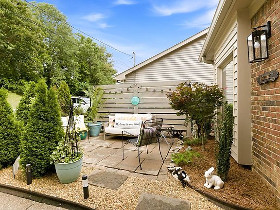 4th image of 101 Morton Mill Cir