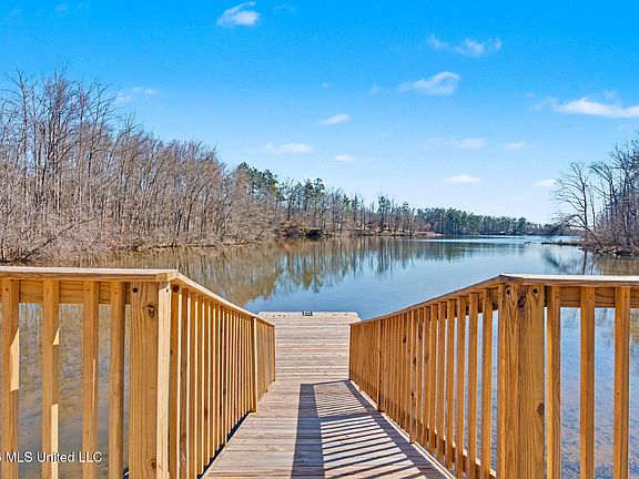 5th image of 2881 County Road 424