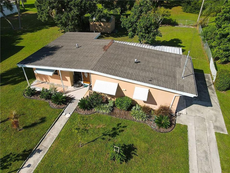 1st image of 2123 Sunrise Dr SW