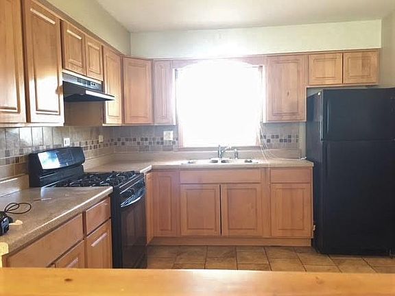 3rd image of 16665 S Park Ave