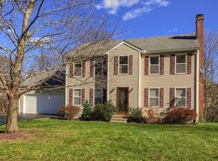 10 Ice House Rd, Leominster, MA 01453