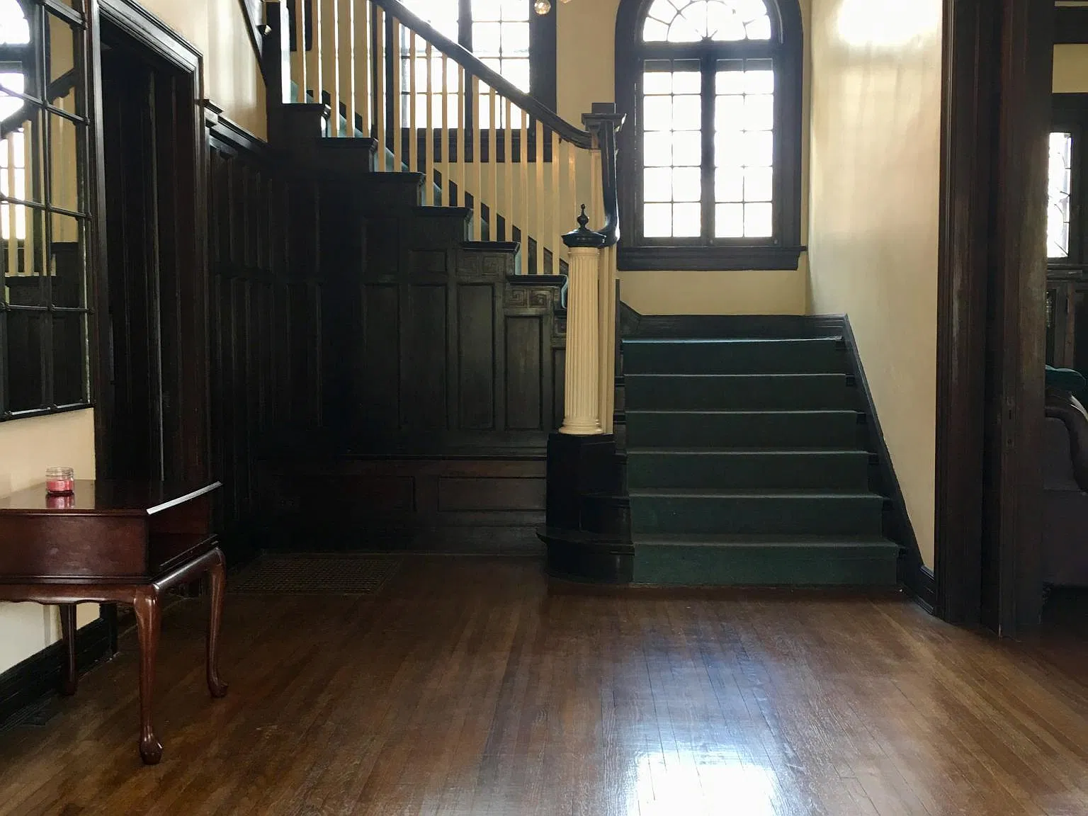 4 bed, 3600 sqft, $3,800 — Photo 3