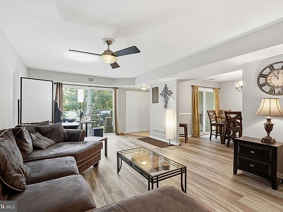 2nd image of 120 Summit House
