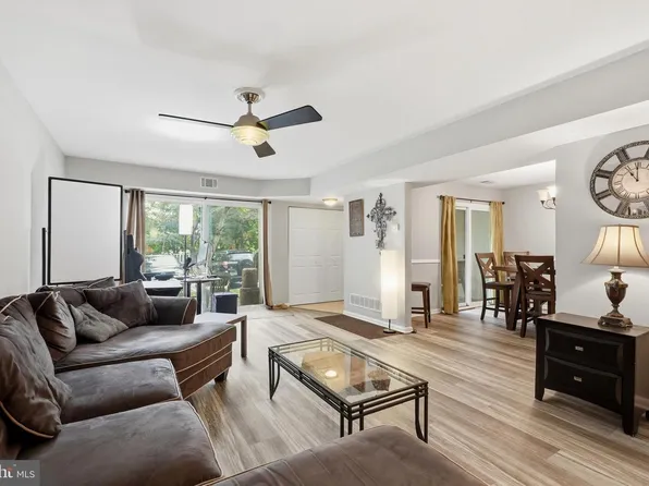 120 Summit House, West Chester, PA 19382
