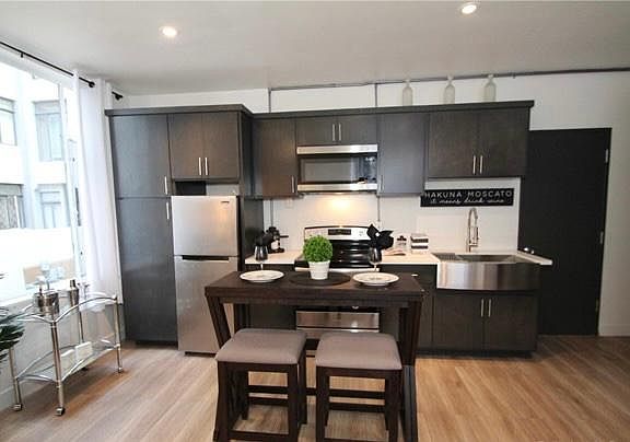 3rd image of 140 Linden Ave APT 343