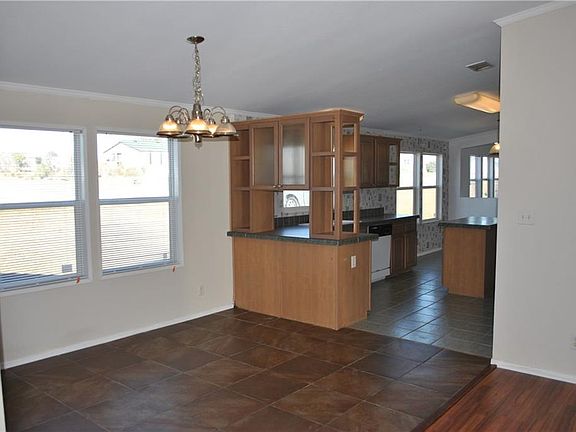 3rd image of 12631 Meadow Green Ln